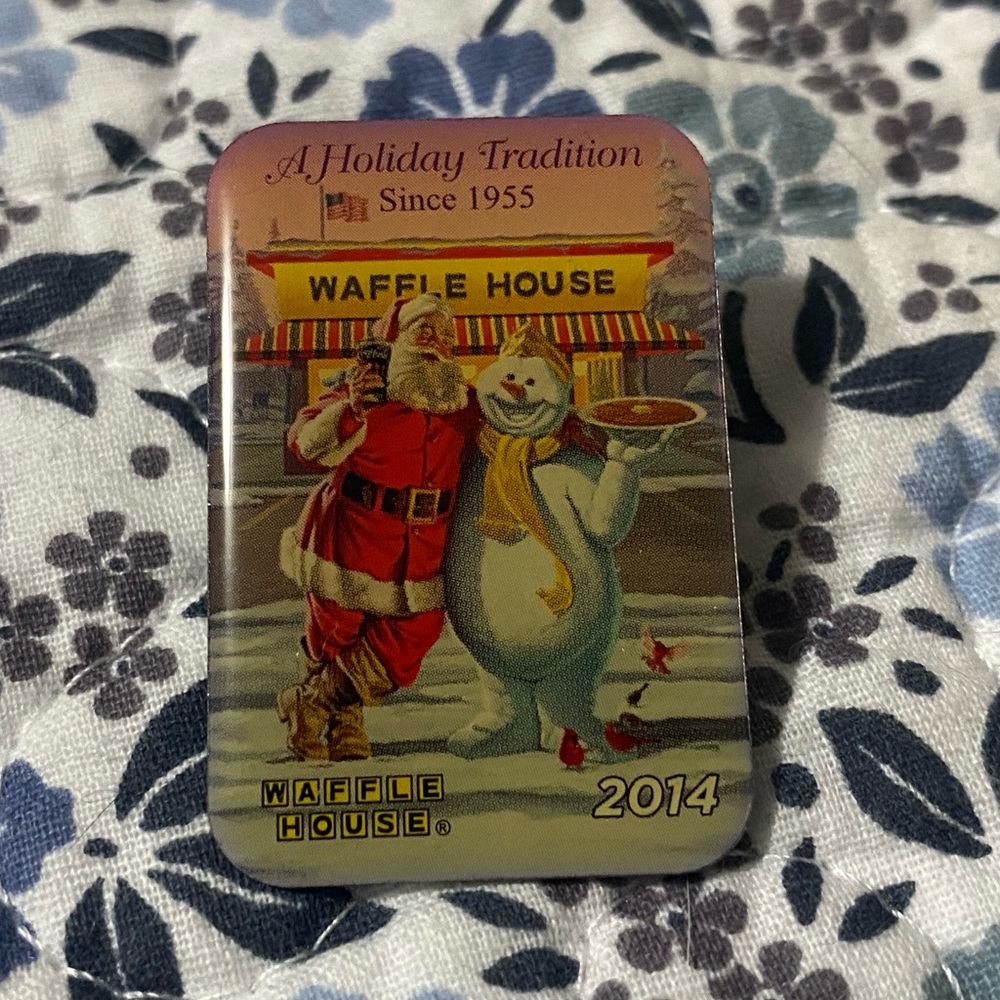 Small Vintage Waffle House Pin